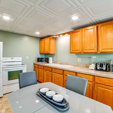Less Than 2 Mi To Suny Cortland Unit With Private Parking Bagian luar foto